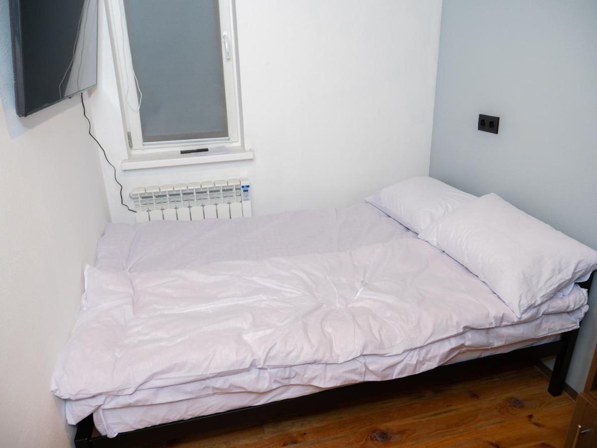 D - Hostel 伊尔平 外观 照片